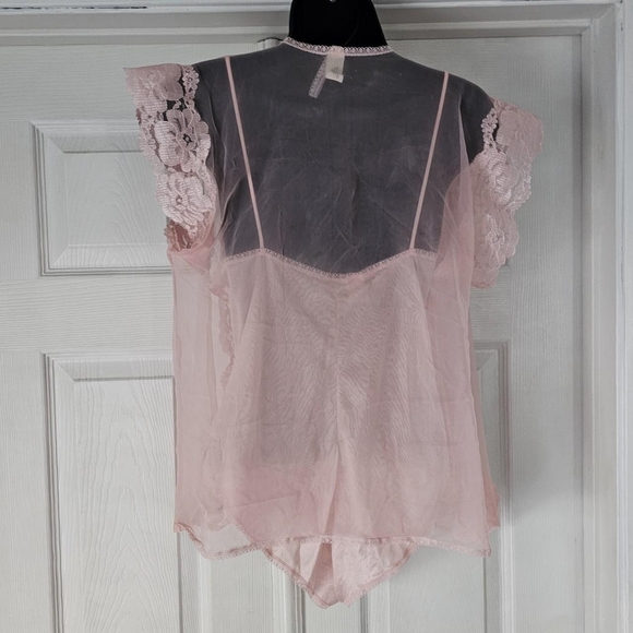 Vintage 80s coquette soft pink lace teddy with matching robe - Picture 5 of 8